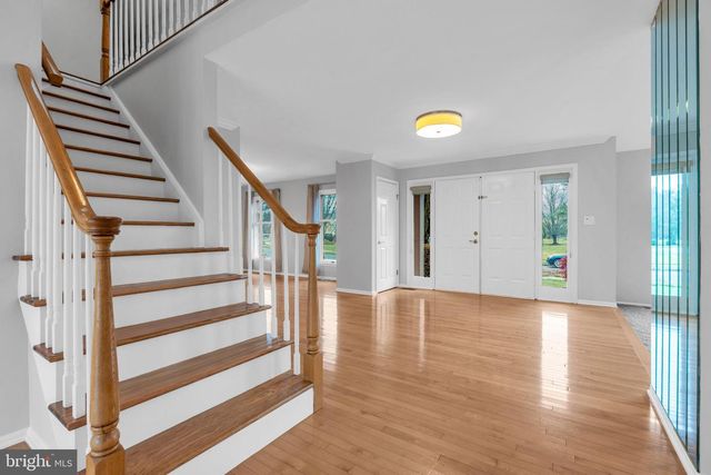 10 REED DR N, Princeton Junction, NJ 08550