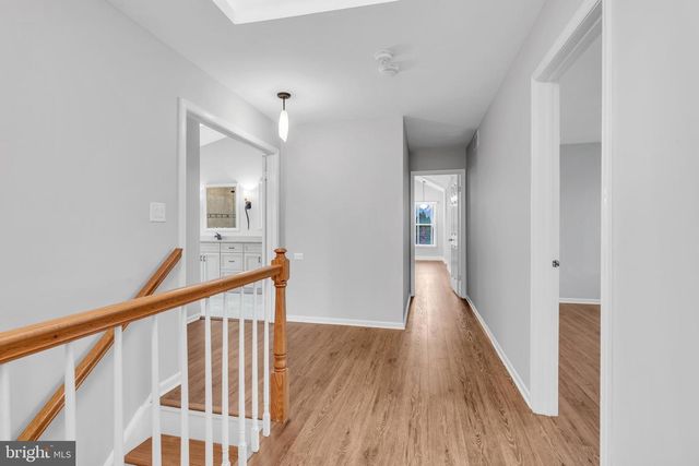 10 REED DR N, Princeton Junction, NJ 08550