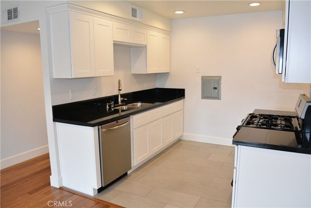2491 Purdue Avenue 201, Los Angeles, CA 90064