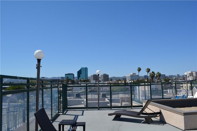 2491 Purdue Avenue 201, Los Angeles, CA 90064