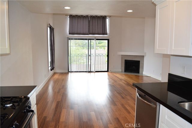 2491 Purdue Avenue 201, Los Angeles, CA 90064