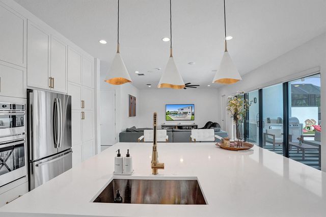 17523 RAINSTREAM Road, Boca Raton, FL 33496