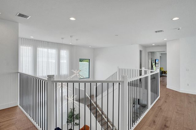 17523 RAINSTREAM Road, Boca Raton, FL 33496