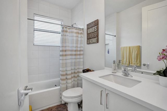 17523 RAINSTREAM Road, Boca Raton, FL 33496