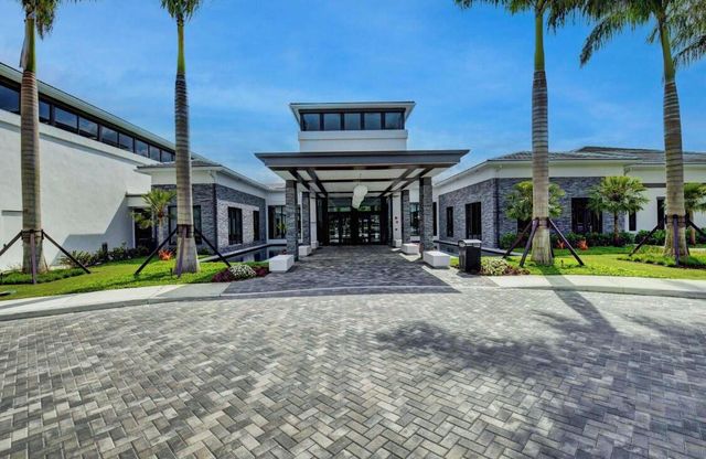 17523 RAINSTREAM Road, Boca Raton, FL 33496