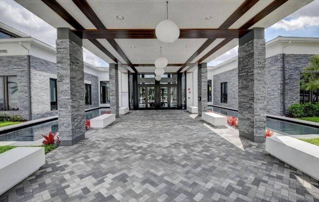 17523 RAINSTREAM Road, Boca Raton, FL 33496