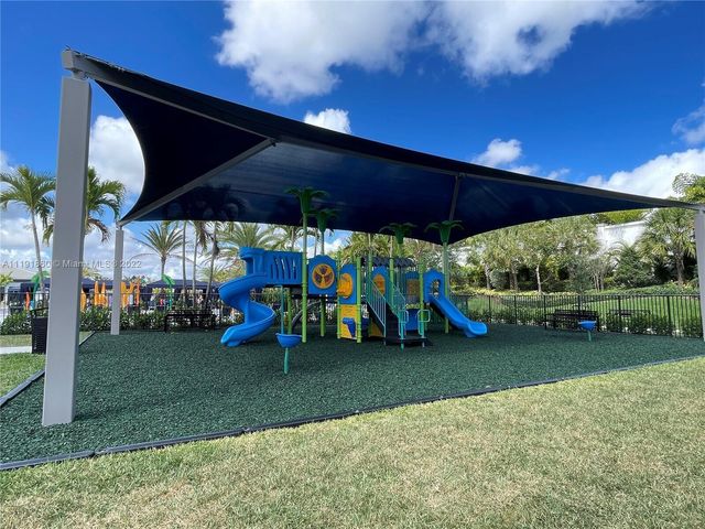 17523 RAINSTREAM Road, Boca Raton, FL 33496