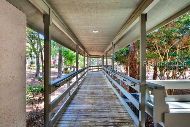 300 Woodhaven Dr Apt 1305, Hilton Head Island, SC 29928
