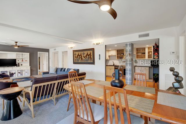 300 Woodhaven Dr Apt 1305, Hilton Head Island, SC 29928