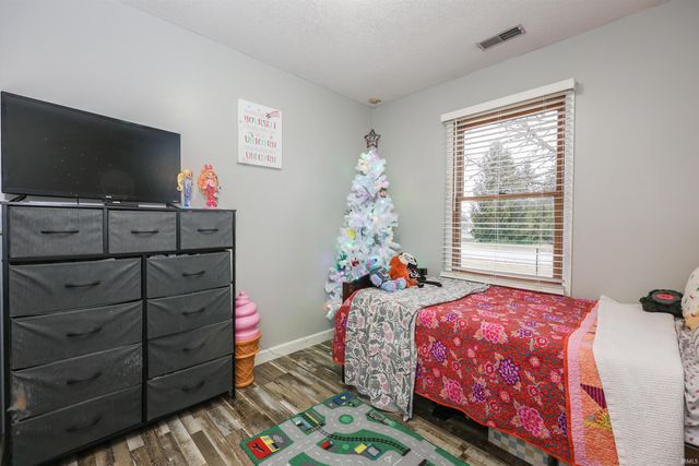 12720 Indiana Street, Grabill, IN 46741