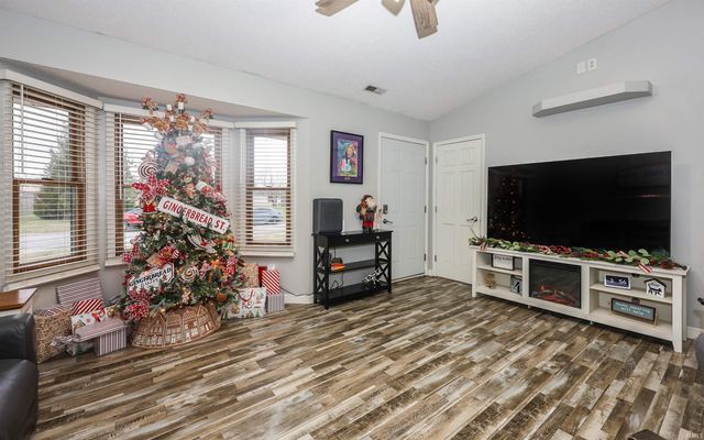 12720 Indiana Street, Grabill, IN 46741