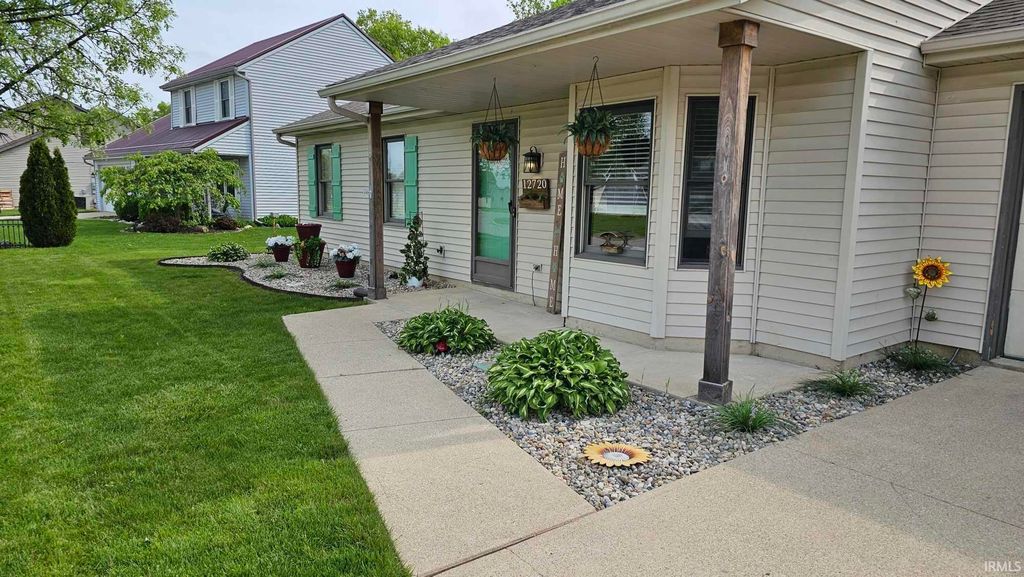 12720 Indiana Street, Grabill, IN 46741