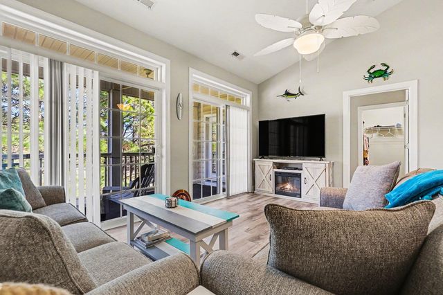 703 Shearwater Ct Unit 403, Murrells Inlet, SC 29576