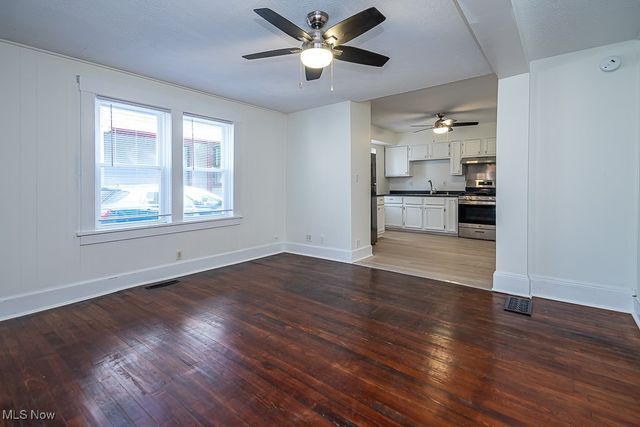 4205 Woodbine Avenue Lower, Cleveland, OH 44102