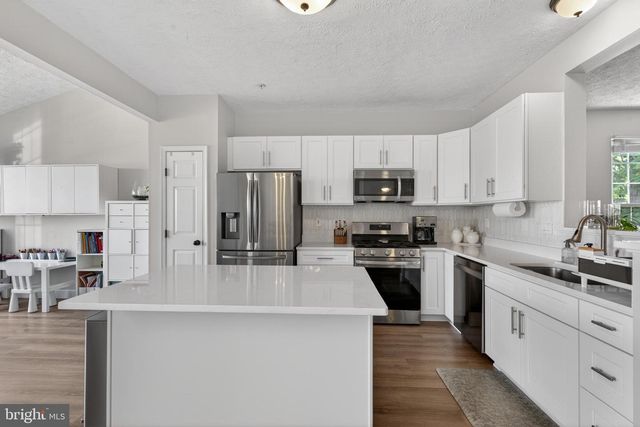 4510 WARM STONE CIR, Perry Hall, MD 21128