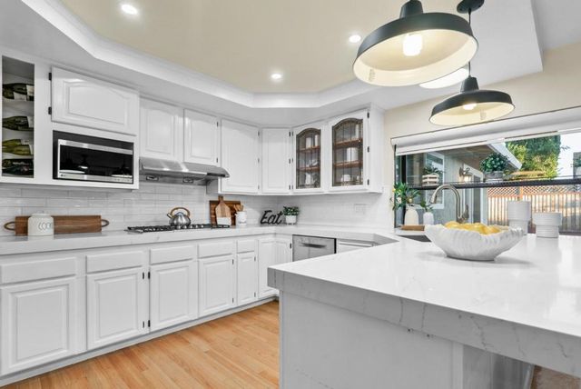 1578 Calle De Aida, San Jose, CA 95118