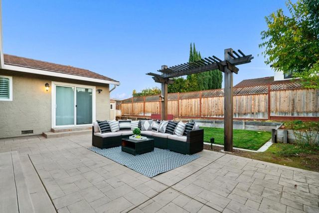 1578 Calle De Aida, San Jose, CA 95118