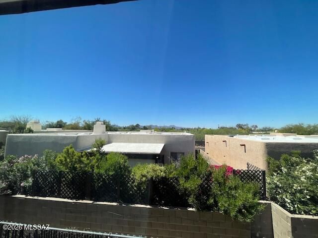 1527 E Prince Road, Tucson, AZ 85719