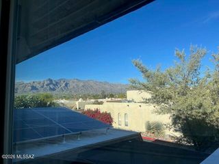 1527 E Prince Road, Tucson, AZ 85719