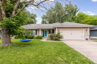 601 DUSTIN DR, Columbia, MO 65203