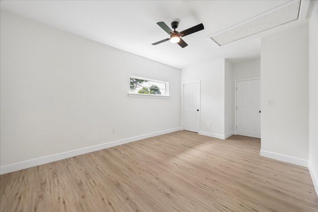 7702 Sealey Street, Houston, TX 77088