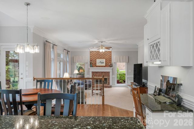 10514 Old Wayside Road, Charlotte, NC 28277