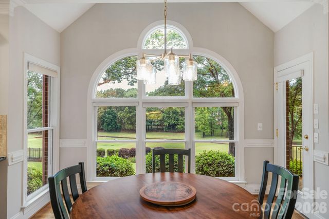 10514 Old Wayside Road, Charlotte, NC 28277