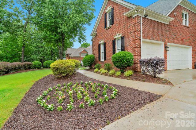 10514 Old Wayside Road, Charlotte, NC 28277
