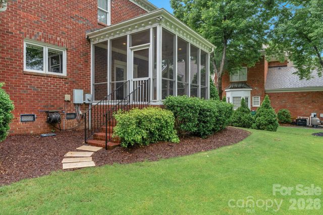 10514 Old Wayside Road, Charlotte, NC 28277