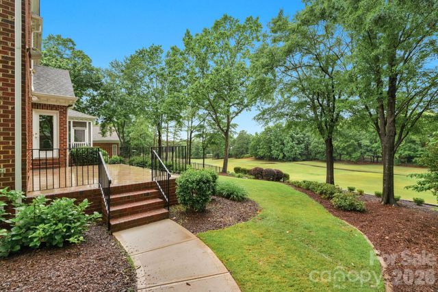 10514 Old Wayside Road, Charlotte, NC 28277