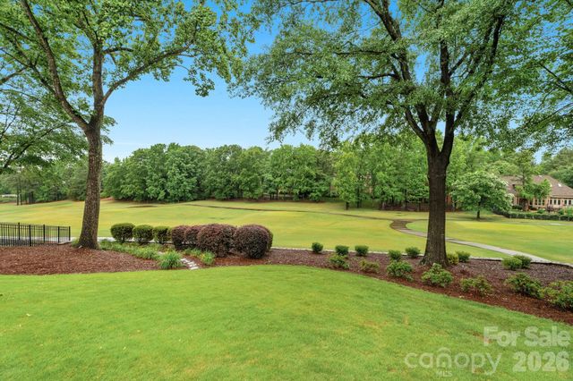 10514 Old Wayside Road, Charlotte, NC 28277