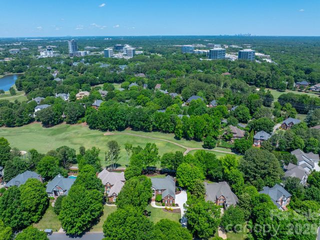 10514 Old Wayside Road, Charlotte, NC 28277