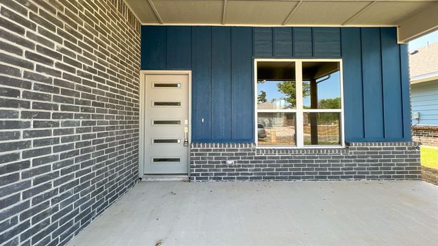 505 Remington Avenue, Jones, OK 73049