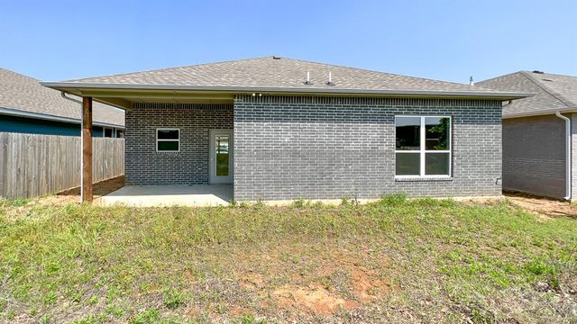 505 Remington Avenue, Jones, OK 73049