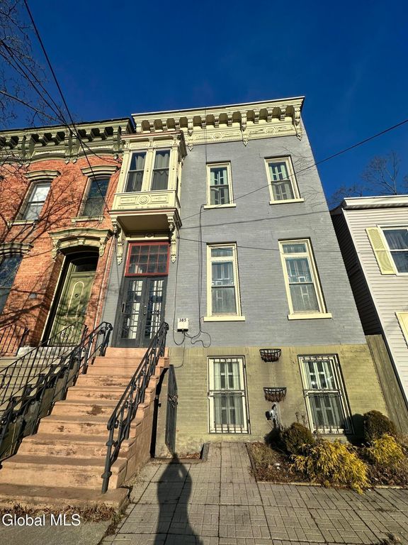 385 Washington Avenue, Albany, NY 12206