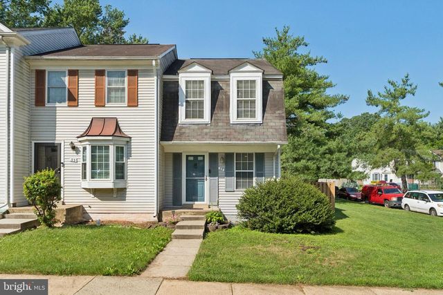 35 BICKEL CT, Sterling, VA 20165