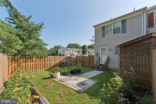 35 BICKEL CT, Sterling, VA 20165