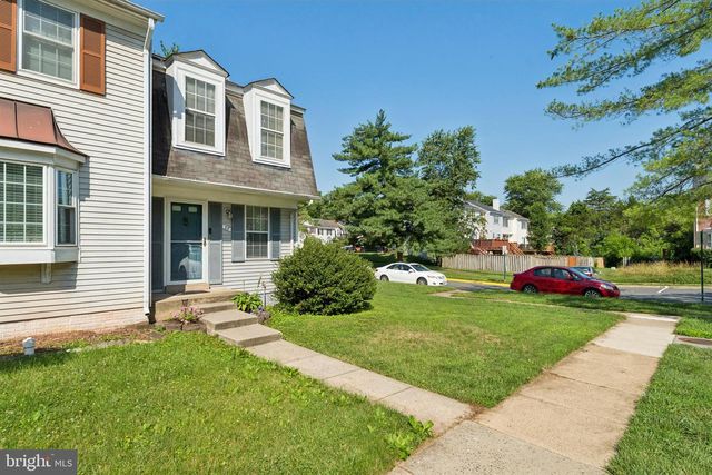 35 BICKEL CT, Sterling, VA 20165