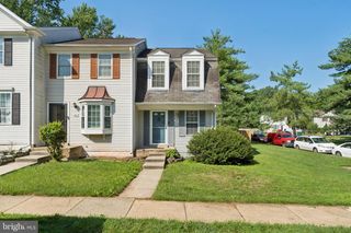 35 BICKEL CT, Sterling, VA 20165