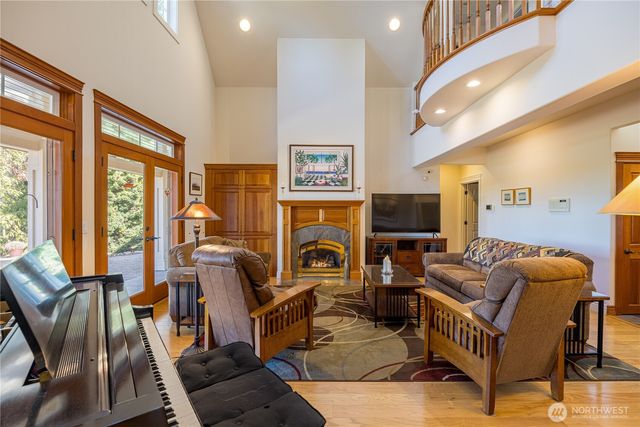 11 E Mindy Lane, Sequim, WA 98382