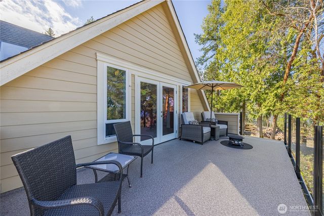 11 E Mindy Lane, Sequim, WA 98382