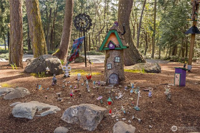 11 E Mindy Lane, Sequim, WA 98382