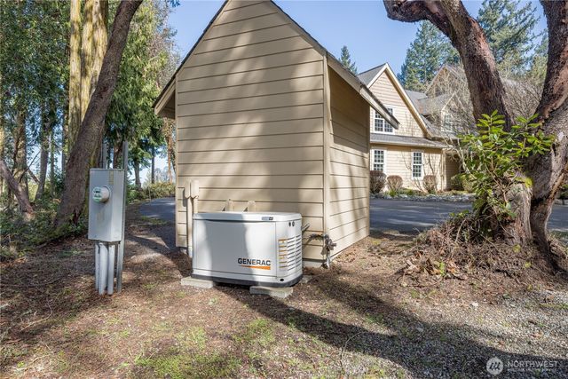 11 E Mindy Lane, Sequim, WA 98382