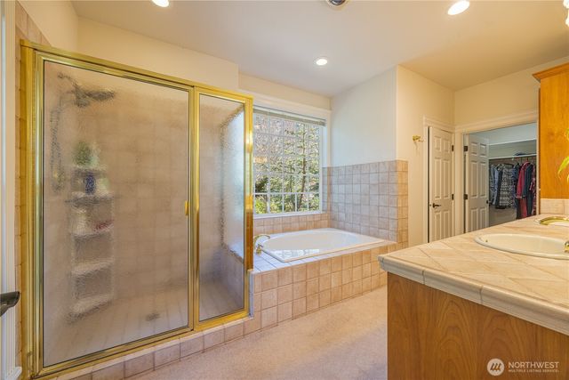 11 E Mindy Lane, Sequim, WA 98382