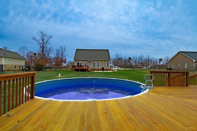 217 Sunset Ridge Drive, Concord, VA 24538