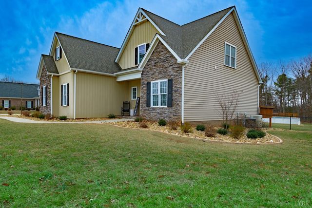 217 Sunset Ridge Drive, Concord, VA 24538