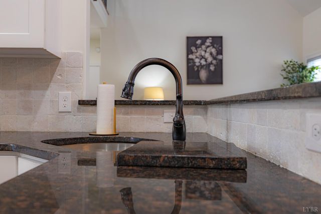 217 Sunset Ridge Drive, Concord, VA 24538