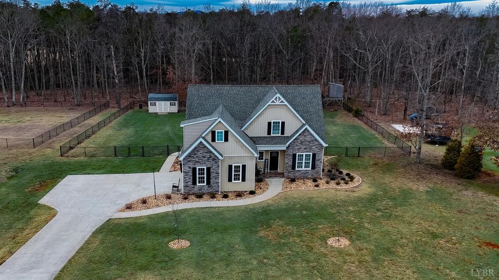 217 Sunset Ridge Drive, Concord, VA 24538