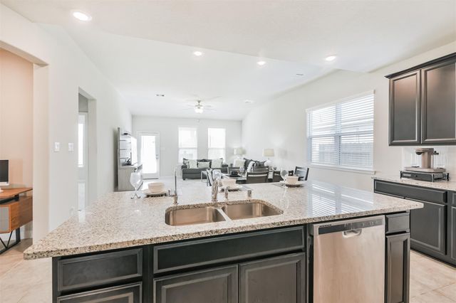 918 Pismo Lane, Rosharon, TX 77583