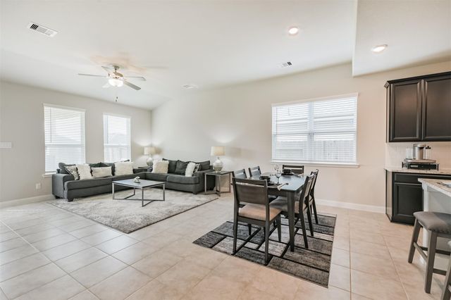 918 Pismo Lane, Rosharon, TX 77583